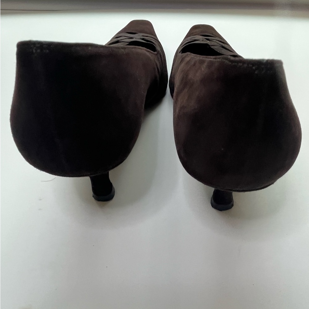 Stuart Weitzman Shoes Brown Suede Pointed Kitten Heels 7.5 Medium - Picture 5 of 6